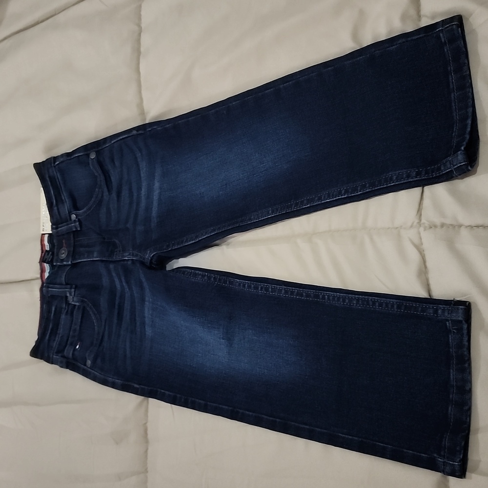 Tommy Hilfiger